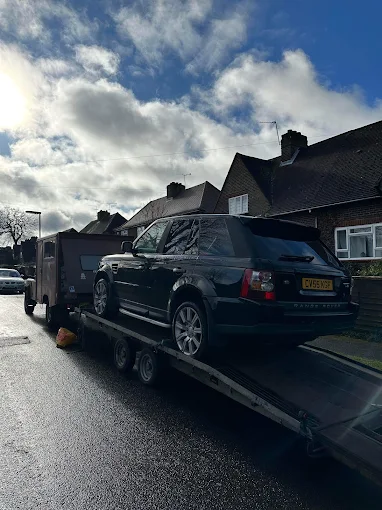 Range Rover collected under a big sky